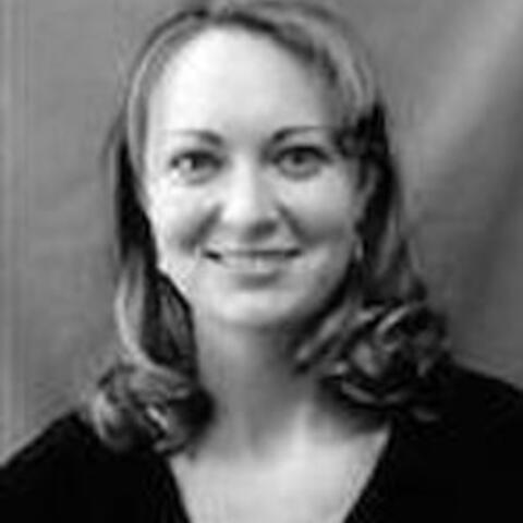 Melanie OLeary